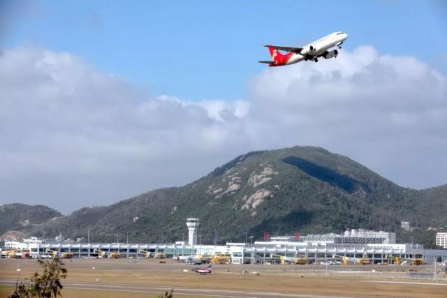 珠海機(jī)場安檢有變化！不看小心趕不上飛機(jī)！